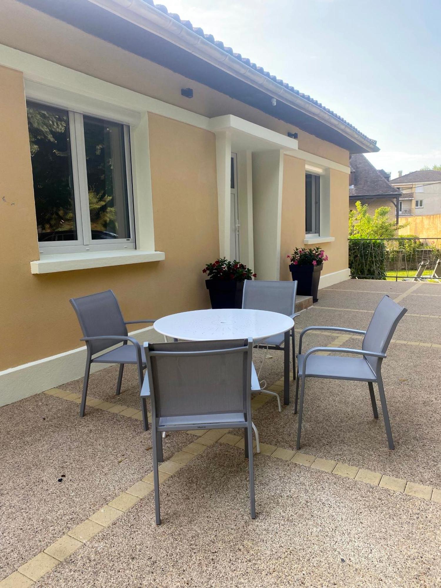 Villa T3 Neuf, Parking & Garage Prive, Proche Centre Sarlat Esterno foto